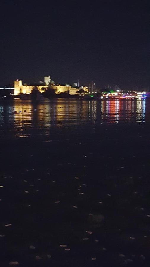 Goekmavi Pansiyon Бодрум Екстер'єр фото
