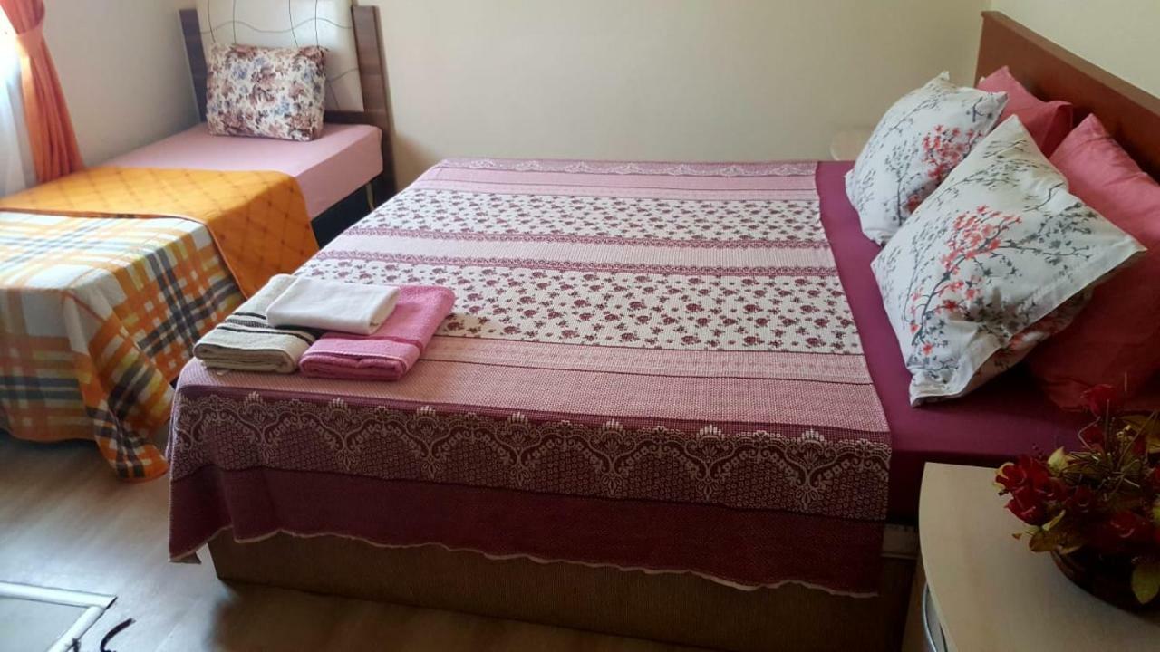 Goekmavi Pansiyon Бодрум Екстер'єр фото